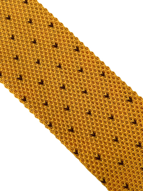 yellow gold knitted tie with brown pin spots heart design